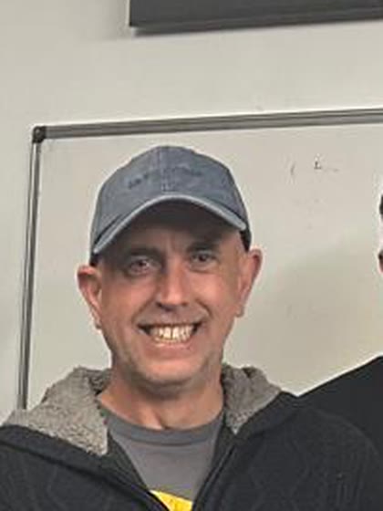Phil Dravec-Del, the Soul Setters' percussionist